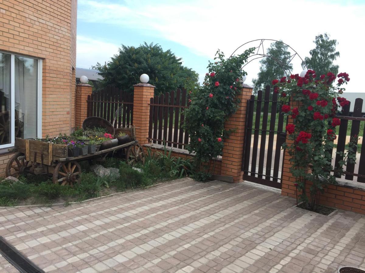 Мотельный Комплекс Телега Sula Exteriör bild